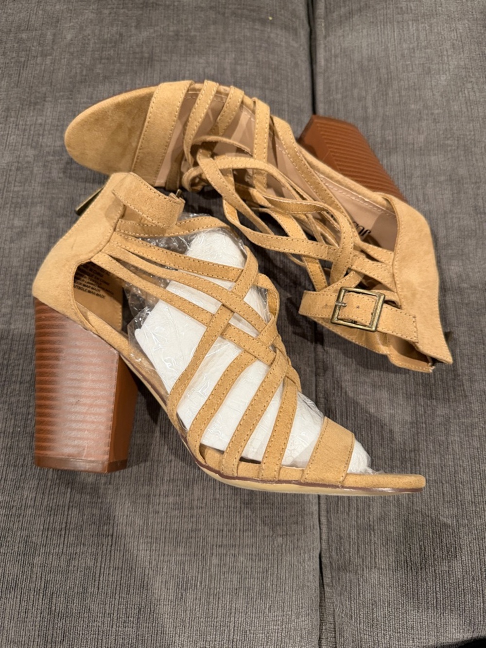 New Justfab Size 9 Women's Strappy Suede Lace-Up Sandals - Tan